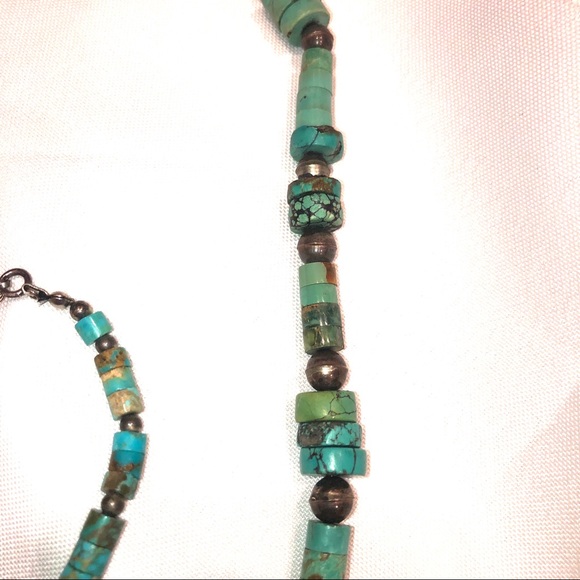 ~Custom~ stunning turquoise necklace, earrings set - Picture 5 of 6